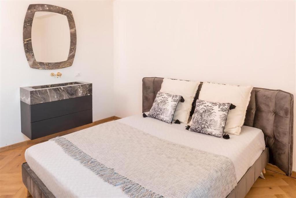 Destiny Home 5 Бардолино Экстерьер фото